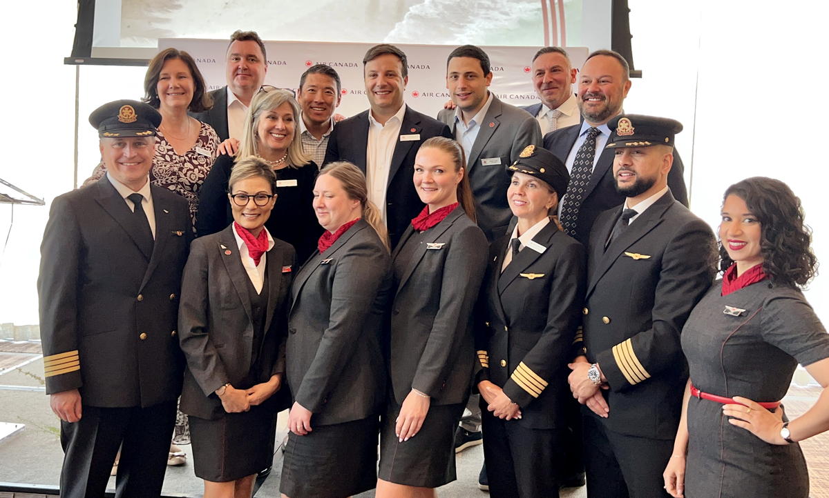 The Air Canada executive team with pilots and crew. (Pax Global Media)